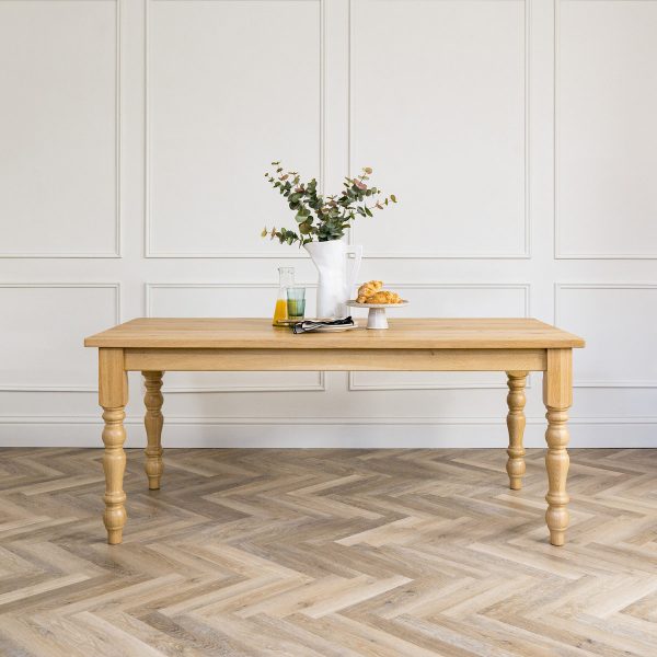 Solid-Oak-Farmhouse-Dining-Table-new-edit_5-1.jpg