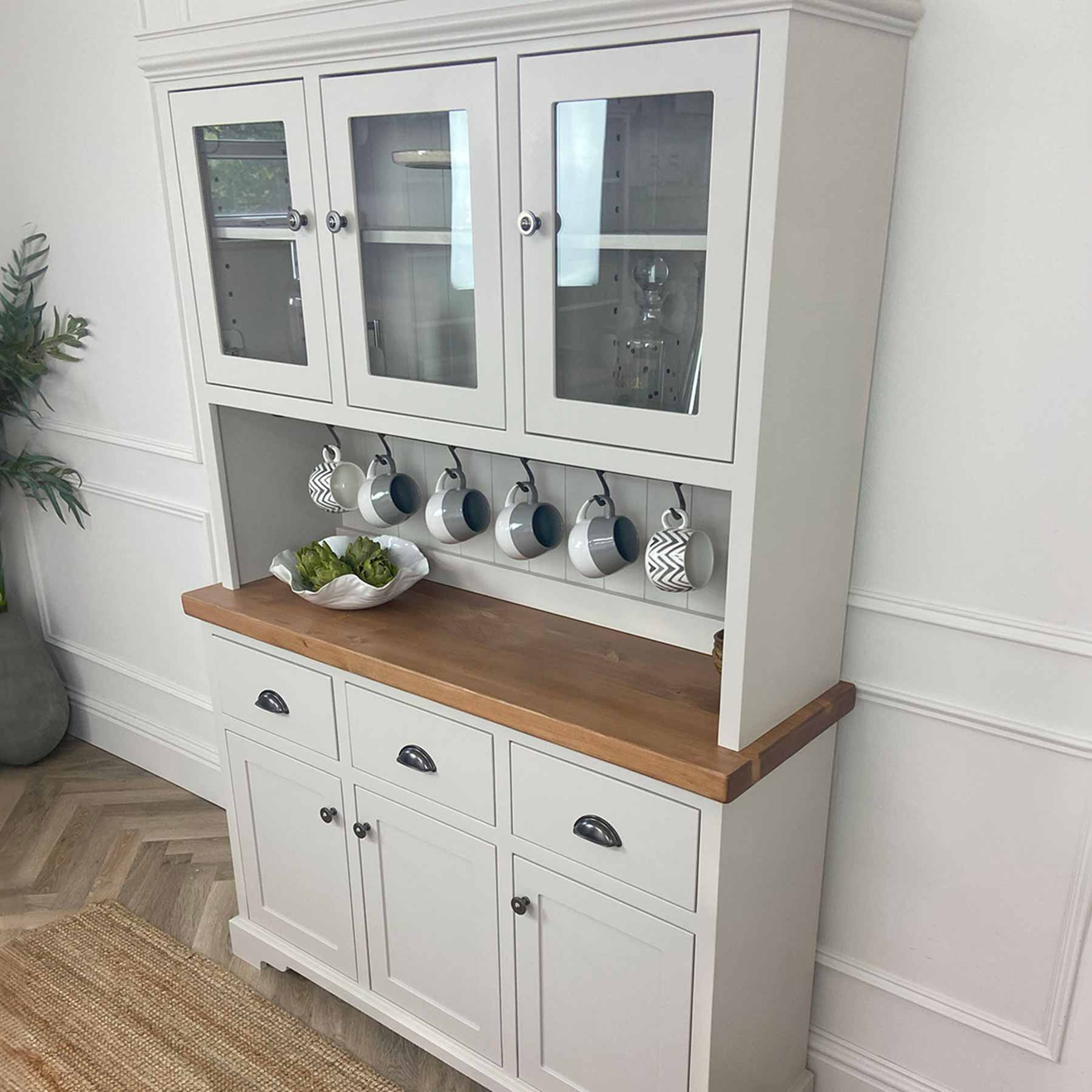 Kester Dresser - Pine Top - Image 3