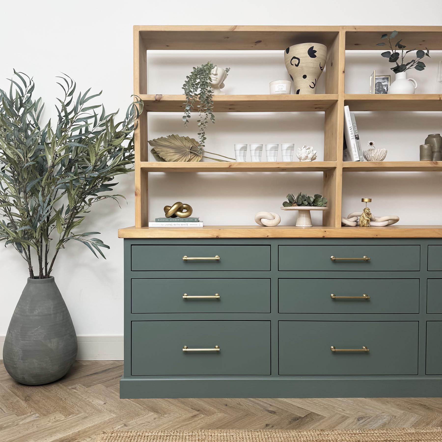Large Hayden Dresser - Pine Top - Image 2