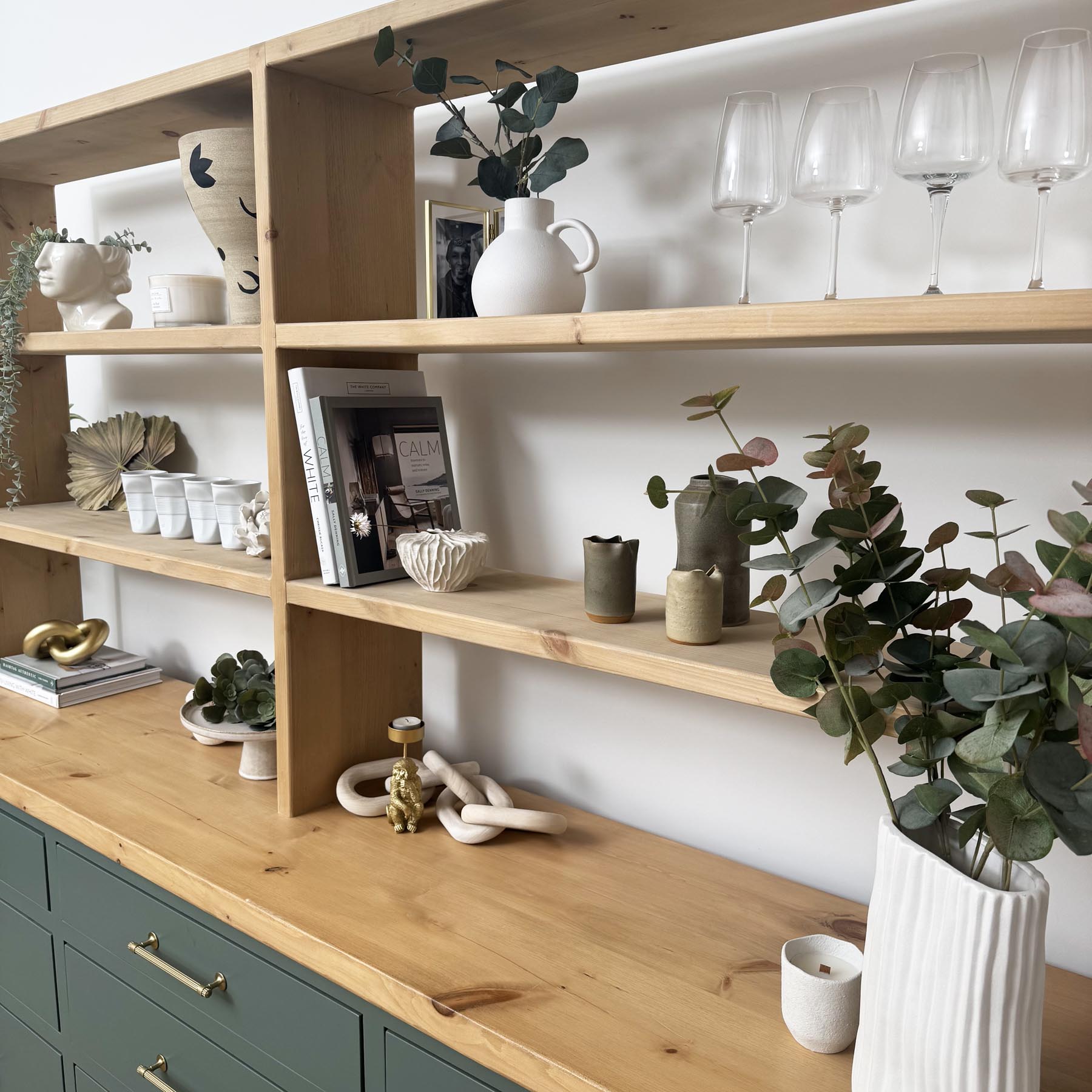 Large Hayden Dresser - Pine Top - Image 6