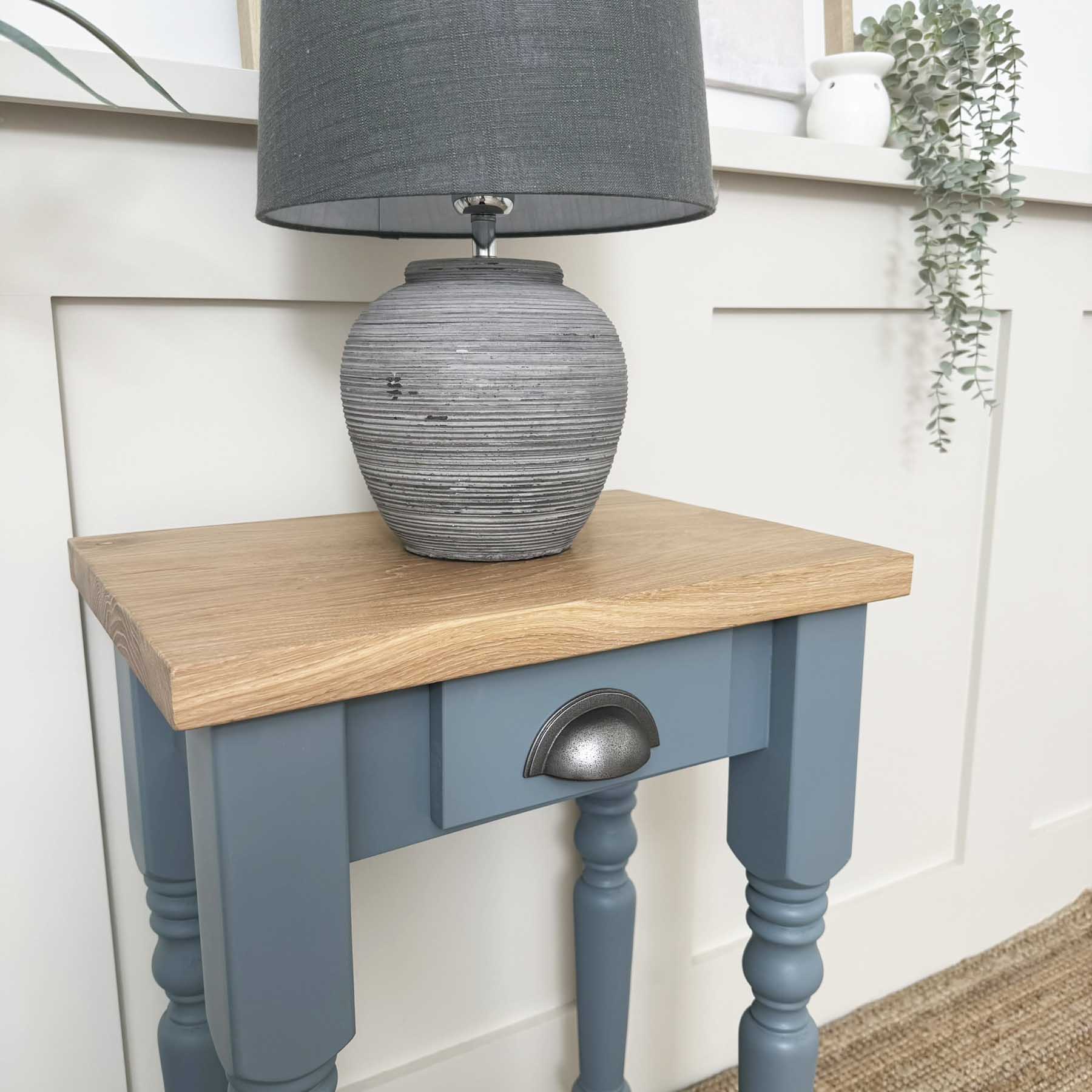 Oak Top Windsor Lamp Table - De Nimes, Smoke 5%